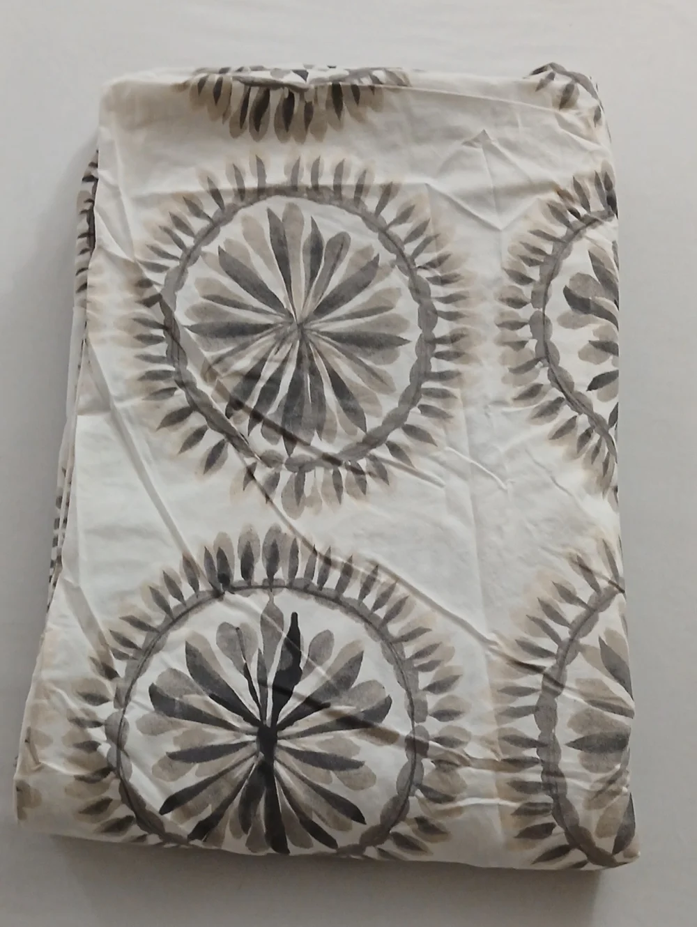 West Elm Queen Duvet Cover Set